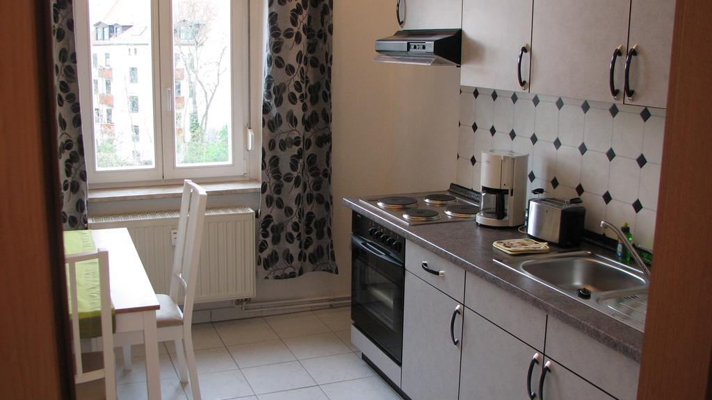 Auwald Apartment *