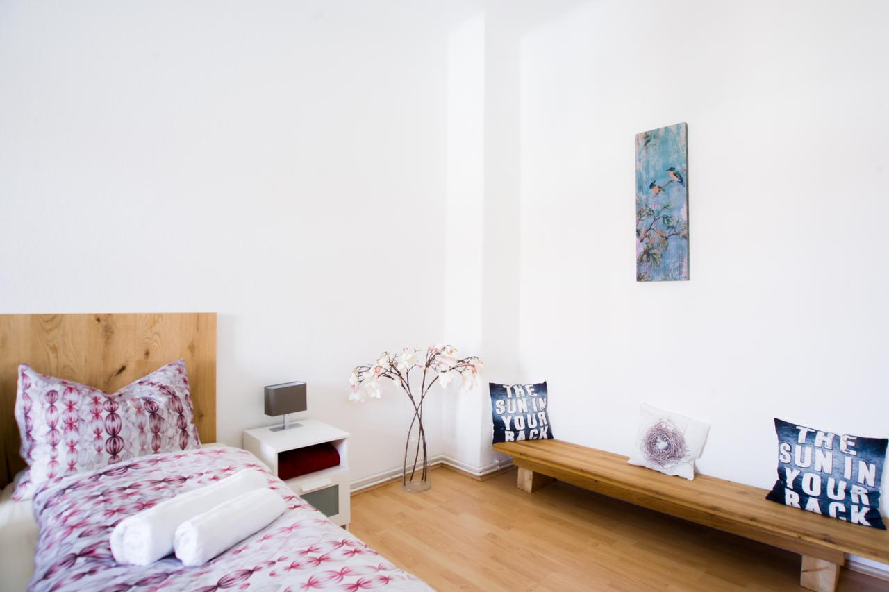 Auwald Apartment *
